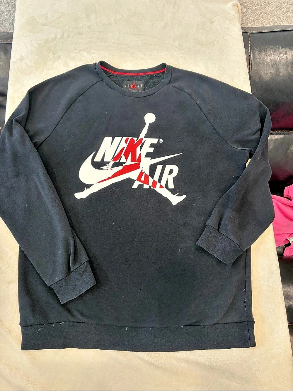 Jordan Air Graphic Sweatshirt in Black & White Size 14-16